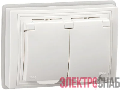 Розетка 2-м СП Кварта РСбш12-3-КБ-44 16А IP44 с заземл. защ. шторки бел. GENERICA KV-R26-16-44-K01