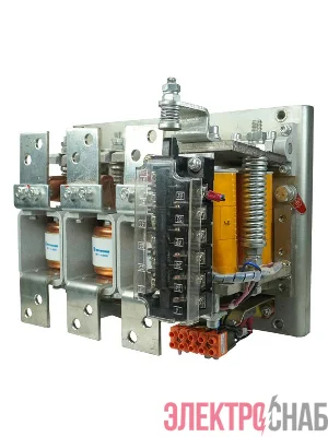 Контактор вакуумный КВТ-1.14-5/630-3 У3 3п 630А кат. 380В 3НО+2НЗ IP00 без реле Электротехник ET557373