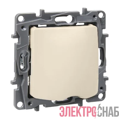 Вывод кабеля СП Etika с зажимом для кабеля механизм сл. кость IEK 672329