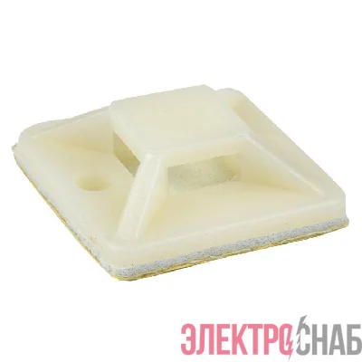 Площадка самоклеящаяся 40х40мм бел. (уп.100шт) EKF plc-40x40