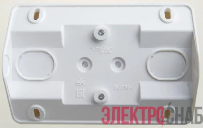 Розетка угловая 2-м ОП Этюд 16А IP20 без заземл. без защ. шторок бел. SE PA16-105B