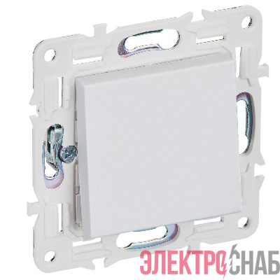 Выключатель перекрестный 1-кл. SKANDY 10А SK-V03W арктич. бел. IEK SK-V13-0-10-K01