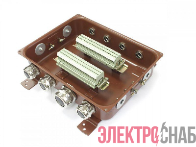 Коробка КЗНС-48 УХЛ1.5 латун. сальники ГОФРОМАТИК zeta30350