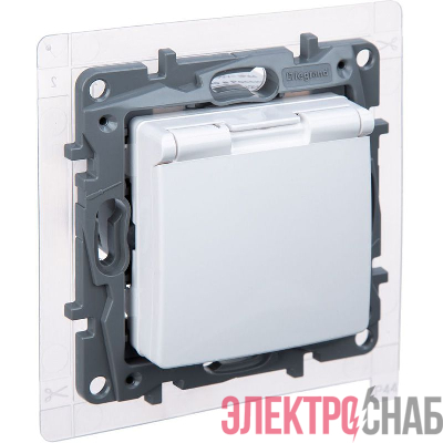 Розетка 1-м Etika 16А IP44 250В с заземл. защ. шторки с крышкой безвинтов. зажимы бел. IEK 672226