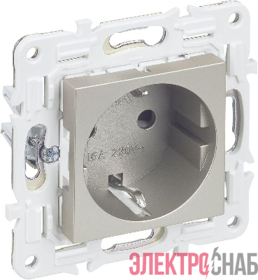 Розетка SKANDY 16А с заземл. защ. шторки SK-R04Sh шампань IEK SK-R14-16-K37
