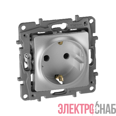 Розетка 1-м СП Etika 16А IP20 250В 2P+E с заземл. немецк. стандарт винтов. клеммы механизм алюм. IEK 672421