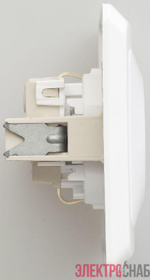 Розетка 1-м СП Этюд 16А IP20 250В с заземл. защ. шторки бел. SE PC16-004B